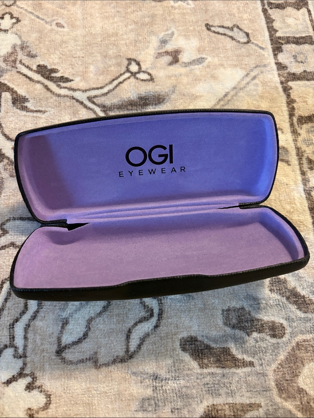 Men's Black Glasses Case